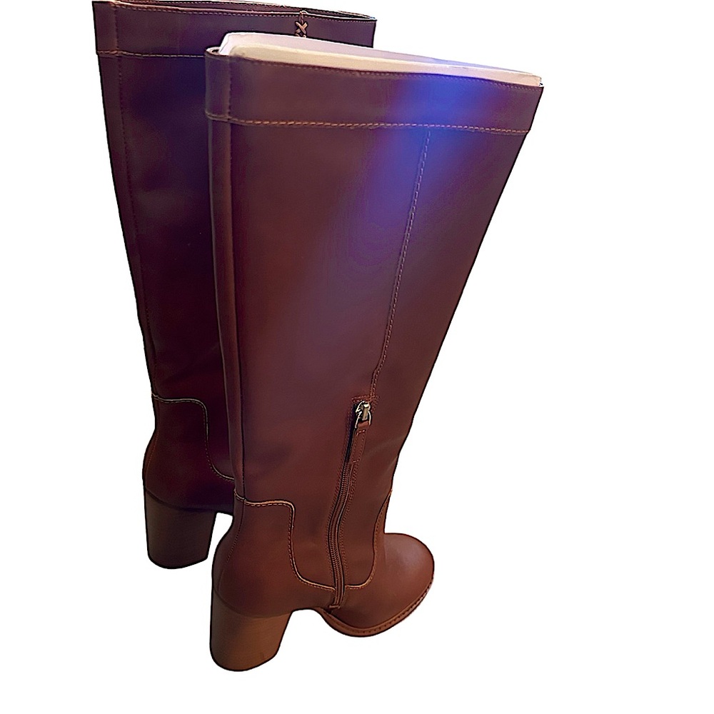 Never Worn! Kelsi Dagger Brooklyn Lodge Boots in size 7 - Picture 3 of 9